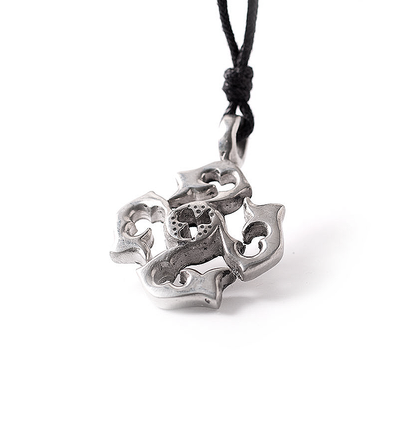 Maori-3 Silver Pewter Charm Necklace Pendant Jewelry