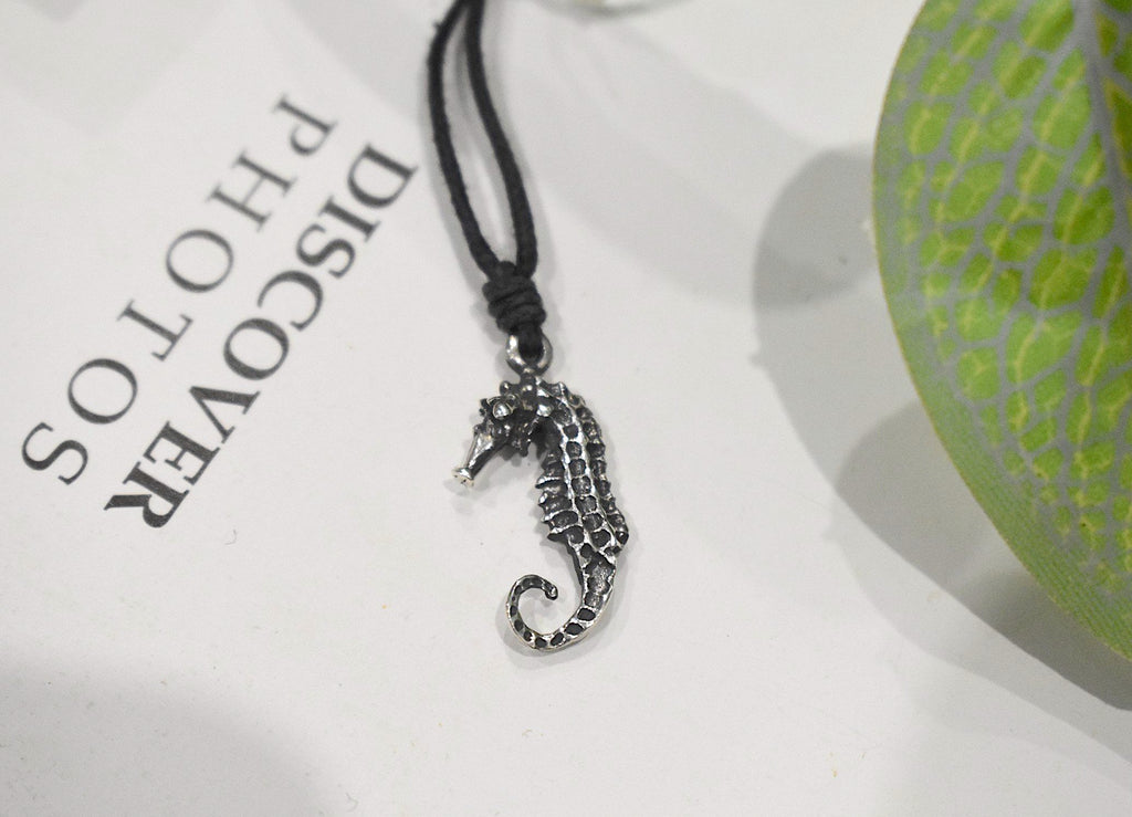 Sea Horse Handmade 92.5 Sterling Silver Pewter Brass Necklace Pendant Jewelry