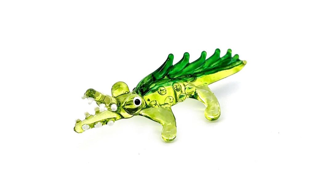 Green Crocodile Blown Glass Figurine Collectible Miniature Garden Decoration