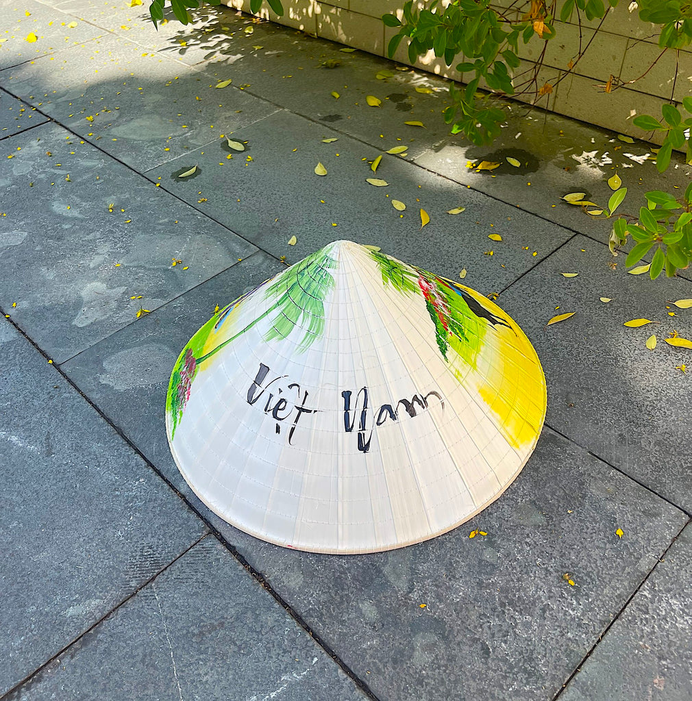 Genuine Hand-Painted Non La Leaf Vietnamese Conical Hat Asian Farming Traditional