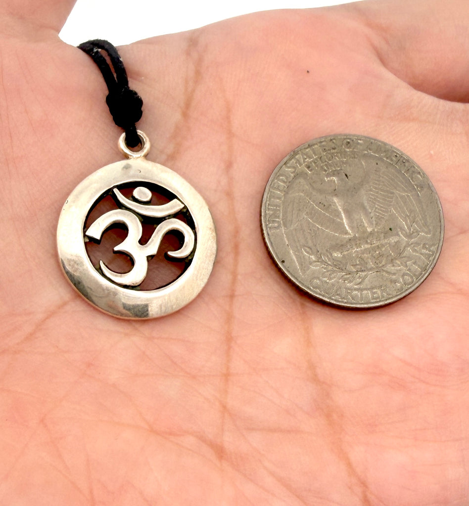 Trendy Hindu Om Ohm 92.5 Sterling Silver Pewter Brass Necklace Pendant Jewelry