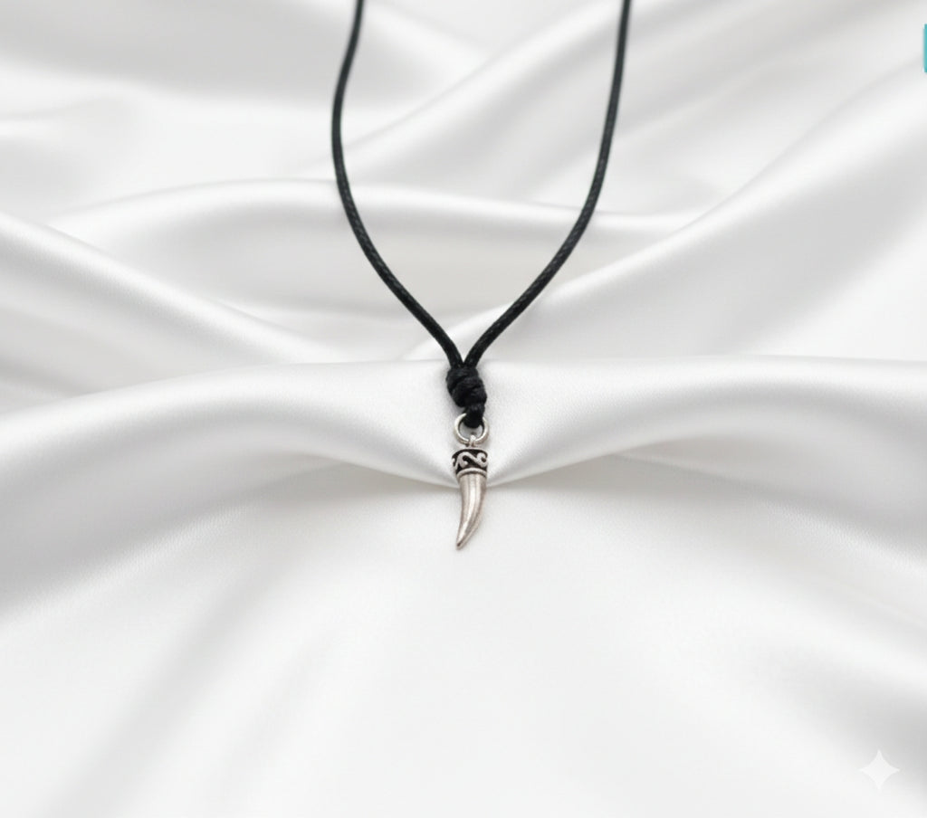 Stylish Ivory 92.5 Sterling Silver Charm Necklace Pendant Jewelry