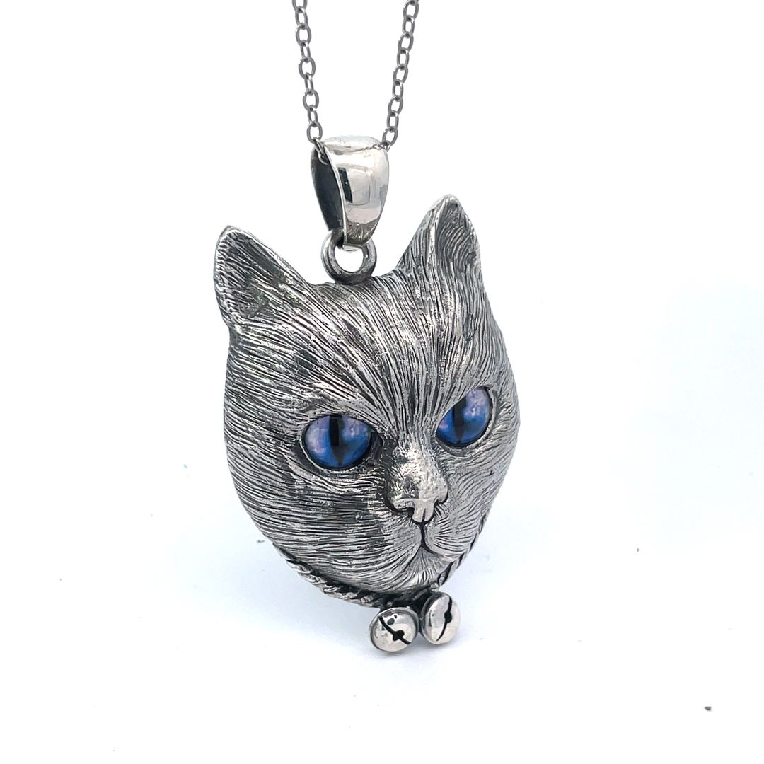 Gorgeous Cat Galaxy Eyes Large Size Sterling Silver Pendant Necklace