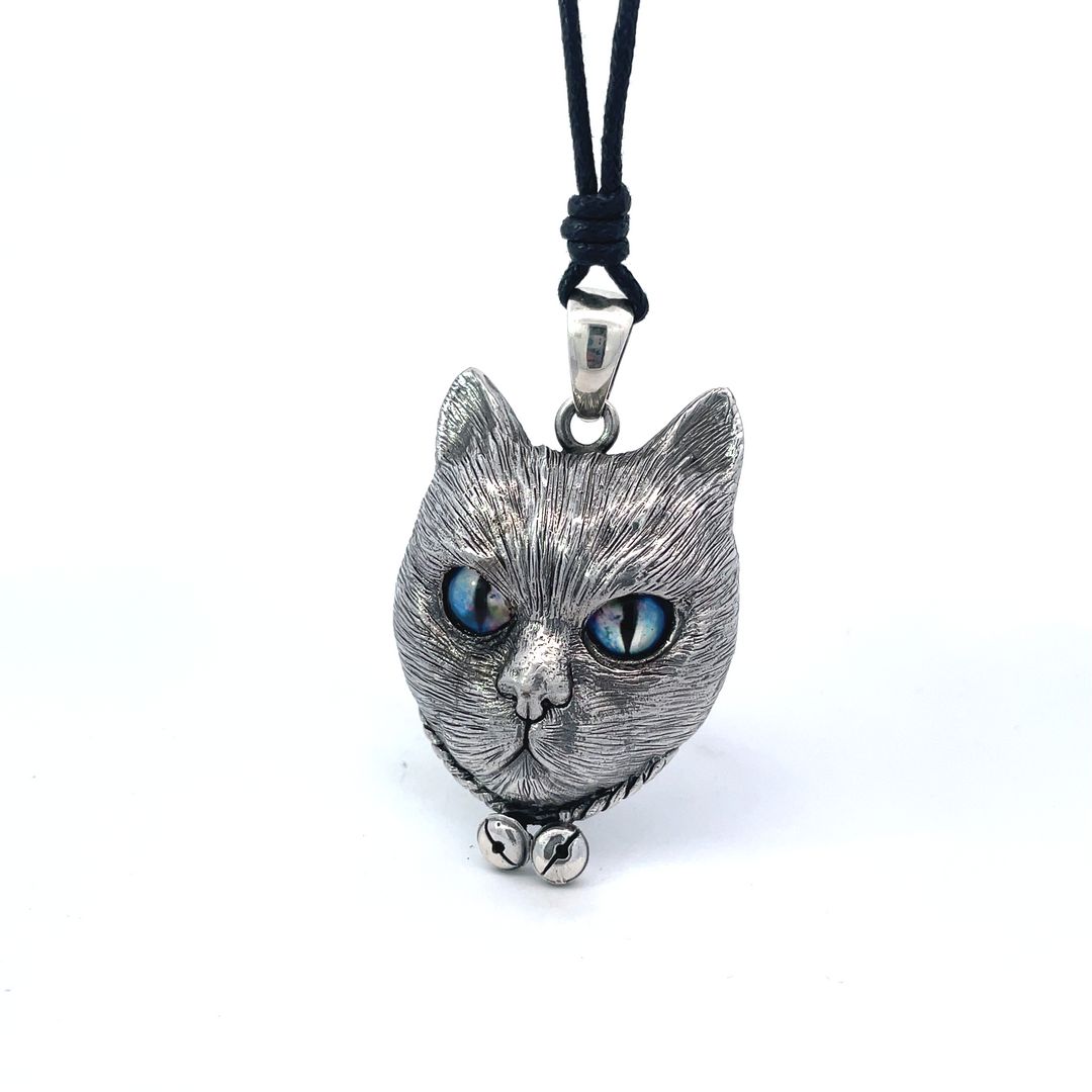 Gorgeous Cat Galaxy Eyes Large Size Sterling Silver Pendant Necklace