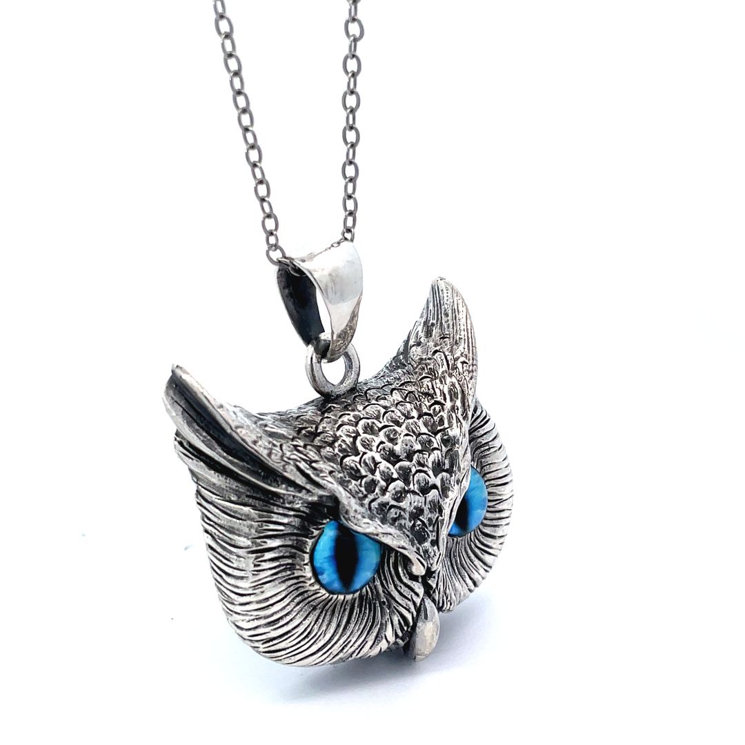 Vintage Gothic Owl Blue Eyes Large Size Sterling Silver Pendant Necklace