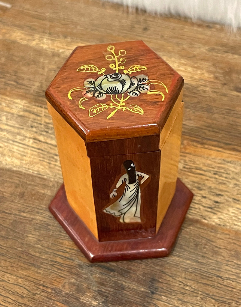 Vintage Handcrafted Wooden Toothpick Holder Pocket Toothpick Dispenser Bucket