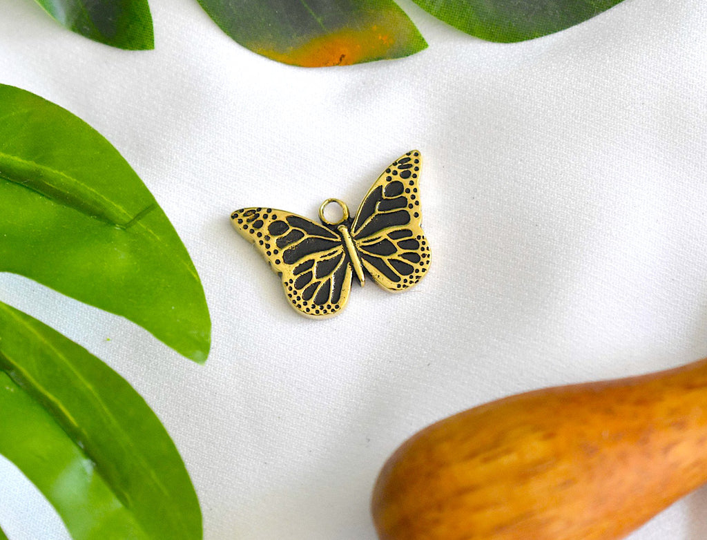 New Butterfly Insect Silver Pewter Gold Brass Charm Necklace Pendant Jewelry