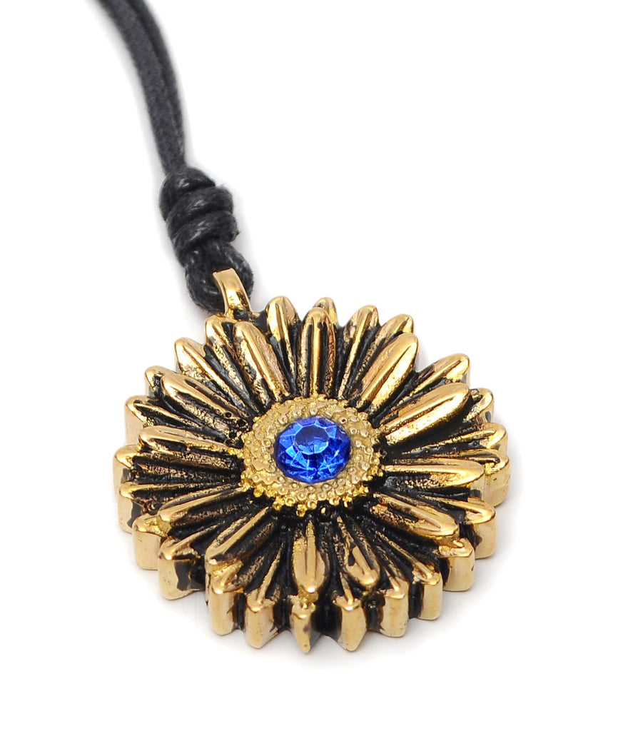 Daisy Flower Gold Brass Charm Necklace Pendant Jewelry