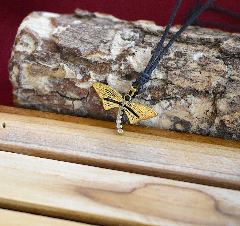 Lovely Dragonfly Gold Brass Charm Necklace Pendant Jewelry