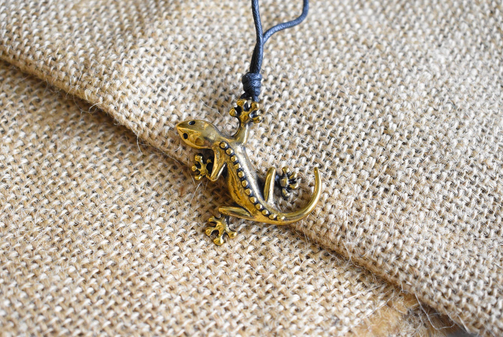 Gecko Silver Pewter Gold Brass Charm Necklace Pendant Jewelry