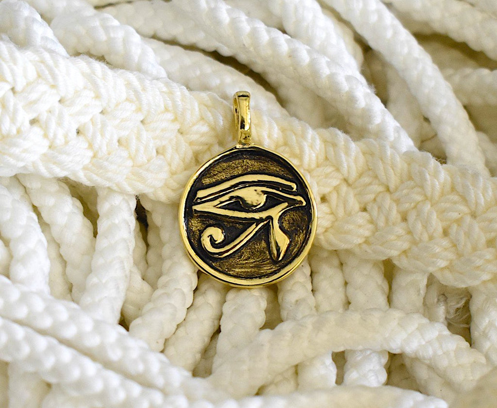 Classic Egyptian Eye of Ra Horus Silver Pewter Gold Brass Charm Necklace Pendant