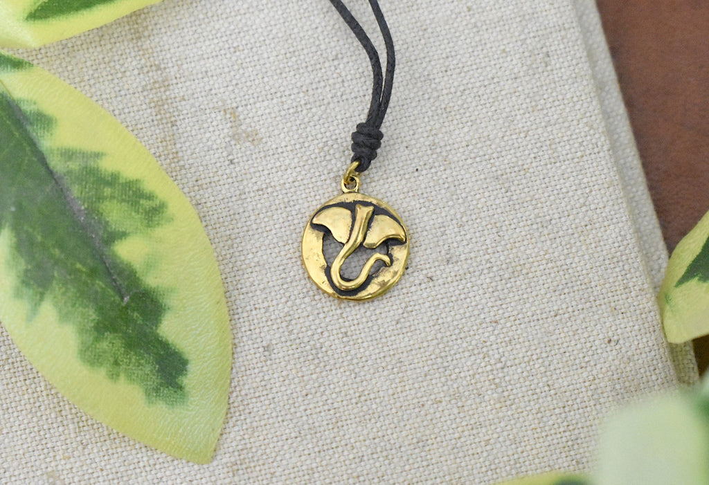 New Stingray Silver Pewter Gold Brass Charm Necklace Pendant Jewelry