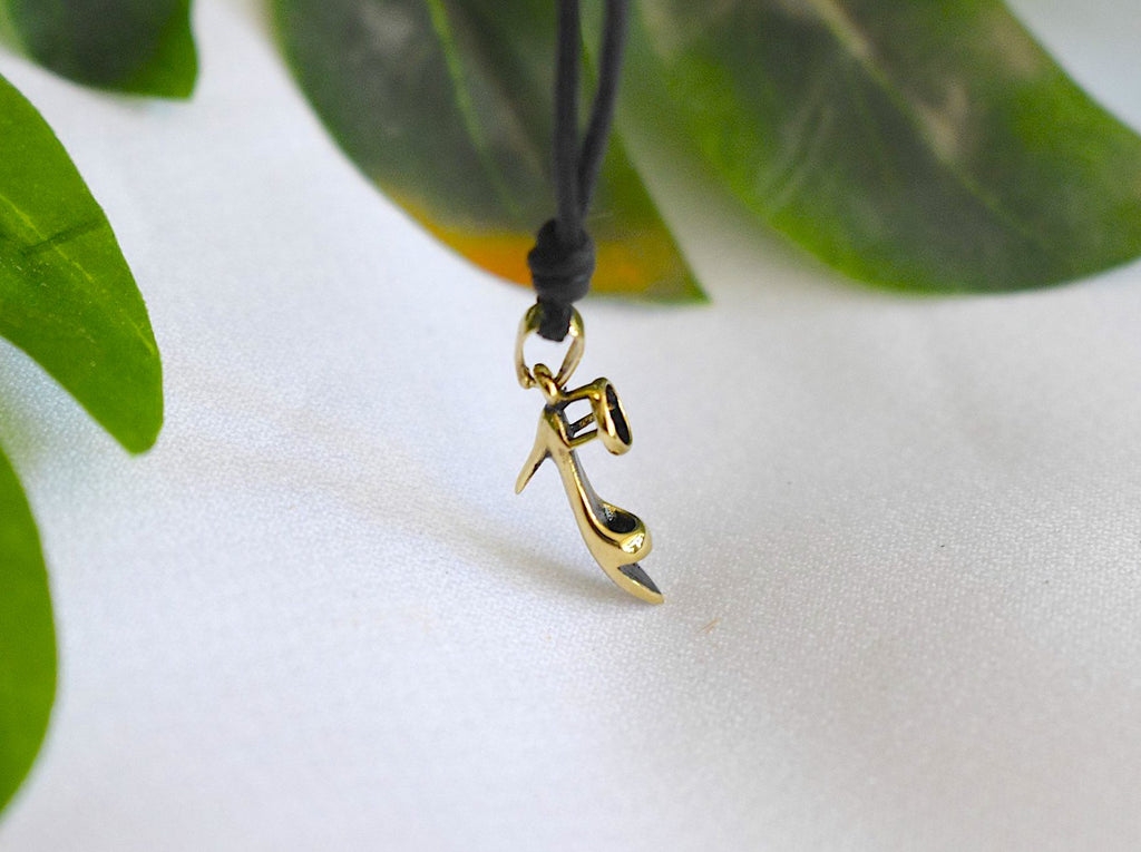 Lovely Sandal Shoes Beach 92.5 Sterling Silver Brass Necklace Pendant Jewelry