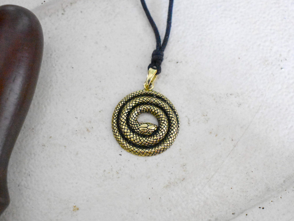 Snake Lying In Circle 92.5 Sterling Silver Gold Brass Charm Necklace Pendant Jewelry