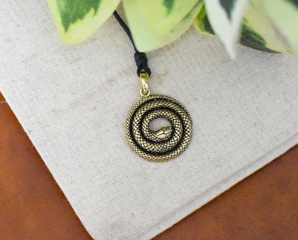 Snake Lying In Circle 92.5 Sterling Silver Gold Brass Charm Necklace Pendant Jewelry