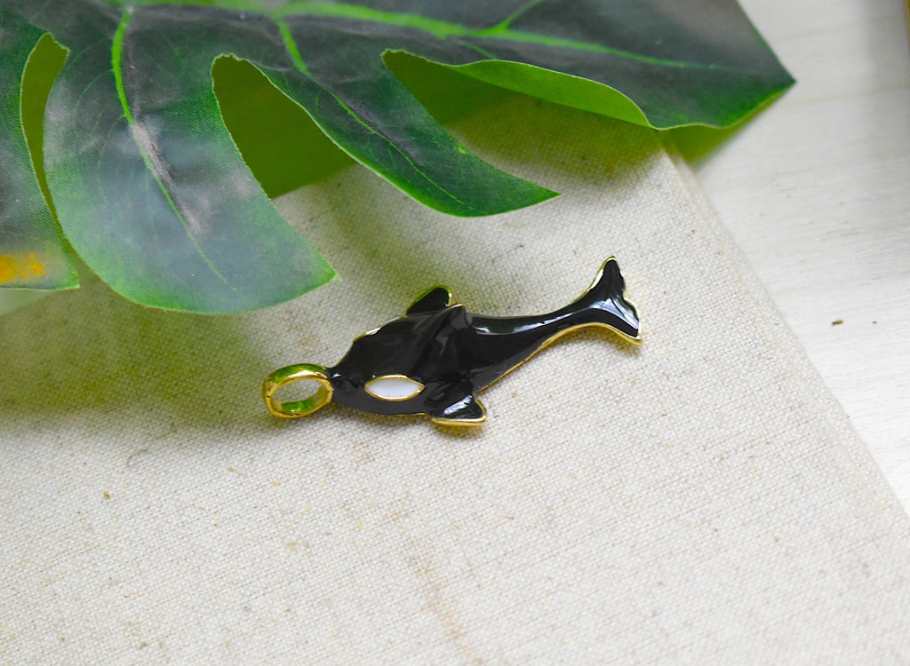 Killer Whale Golden Brass Charm Necklace Pendant Jewelry
