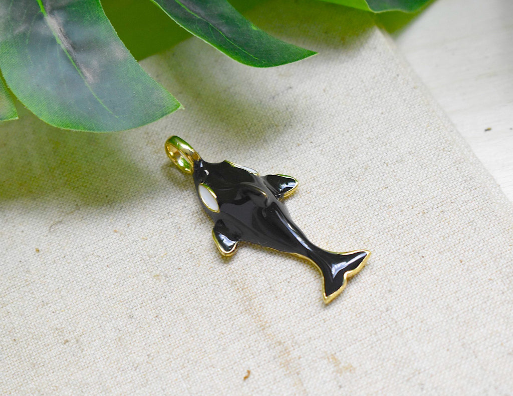 Killer Whale Golden Brass Charm Necklace Pendant Jewelry