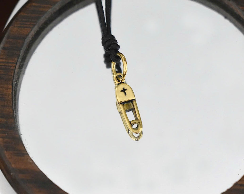 Lovely Safety Pin 92.5 Sterling Silver Pewter Brass Necklace Pendant Jewelry