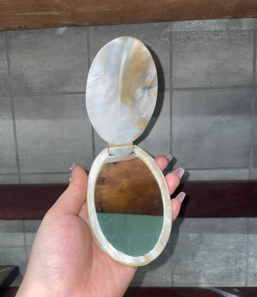 Mini Handcrafted Mother Of Pearl Retro Mirror Makeup Mirror for Women Girls Travel Daily Use