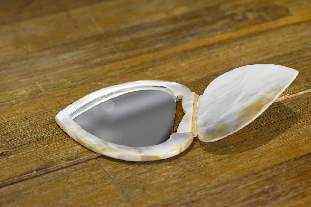 Mini Handcrafted Mother Of Pearl Retro Mirror Makeup Mirror for Women Girls Travel Daily Use