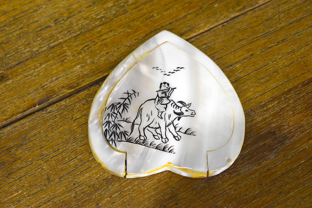 Mini Handcrafted Mother Of Pearl Retro Mirror Makeup Mirror for Women Girls Travel Daily Use