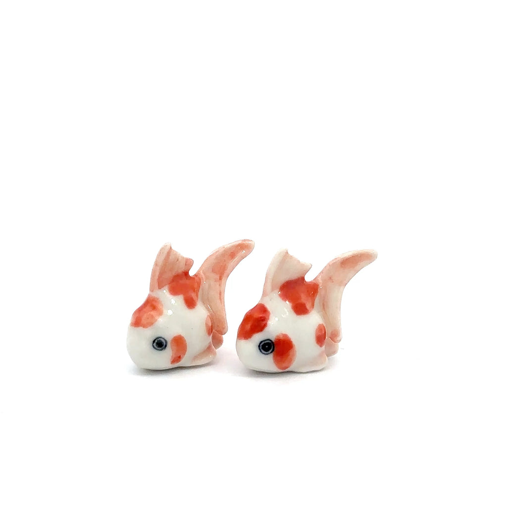 Adorable Mini Ceramic Animal Figurine – Porcelain Miniature Collectible Decor