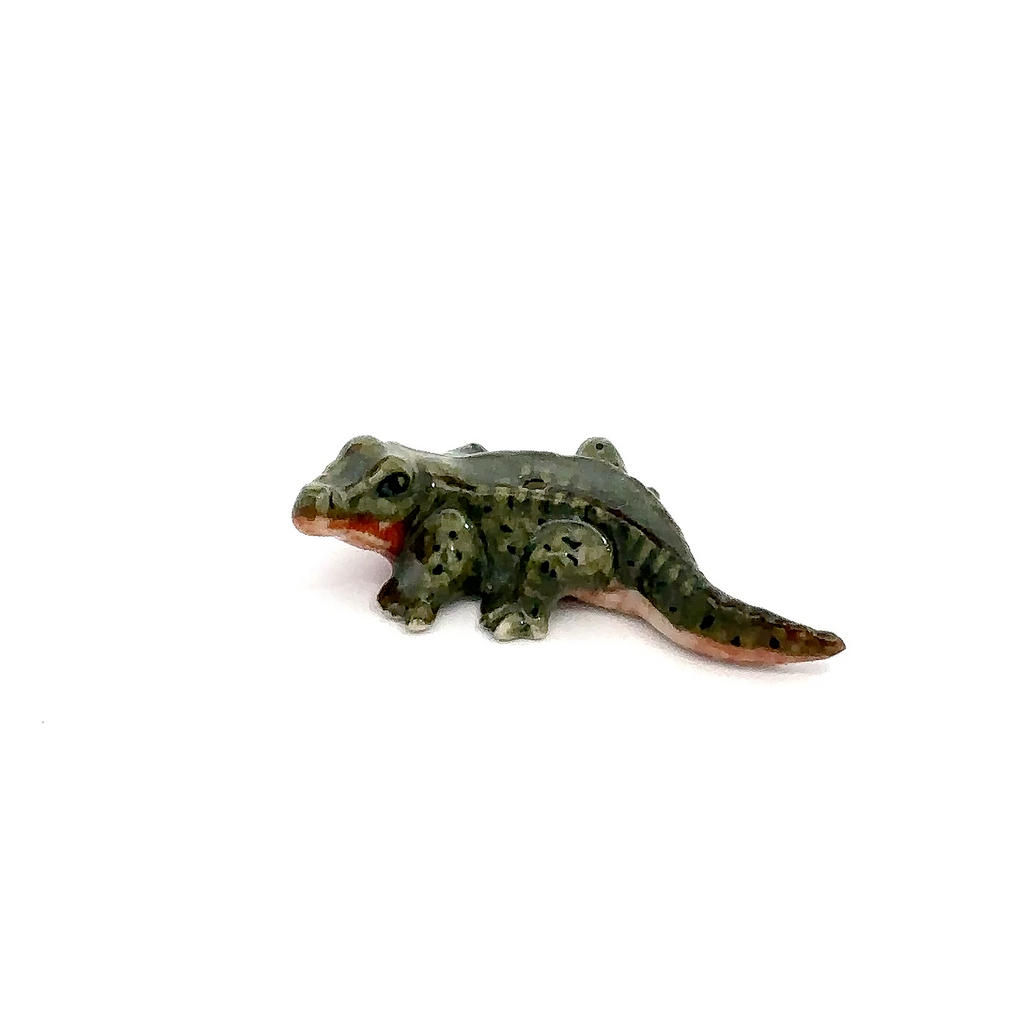 Mini Crocodile Figurine - Miniature Hand Made Painted Ceramic Alligator Animal Porcelain Decorative Figures Collectible Figurines Décor Gifts