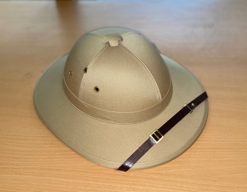 Vietnamese Army Non Coi Vintage Historical Wide-Brimmed Hat: Durable, Waterproof, and Timeless