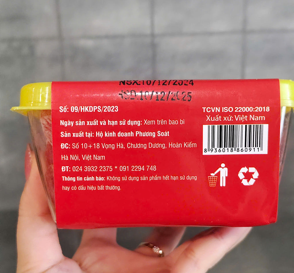 Phuong Soat Dried Candied Fruit Box With Variety Flavours Sau Gion, Peach & Plums with Ginger 300g Mứt Đào Non Đỏ, Mận xào gừng, sấu giòn