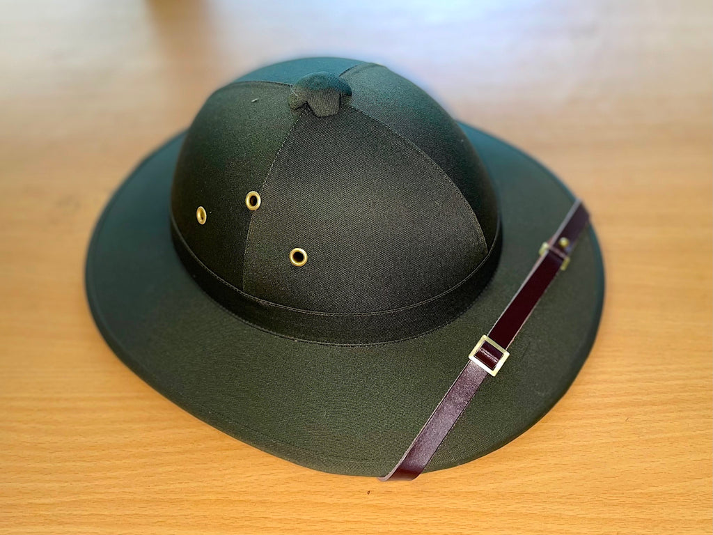 Vietnamese Army Non Coi Vintage Historical Wide-Brimmed Hat: Durable, Waterproof, and Timeless