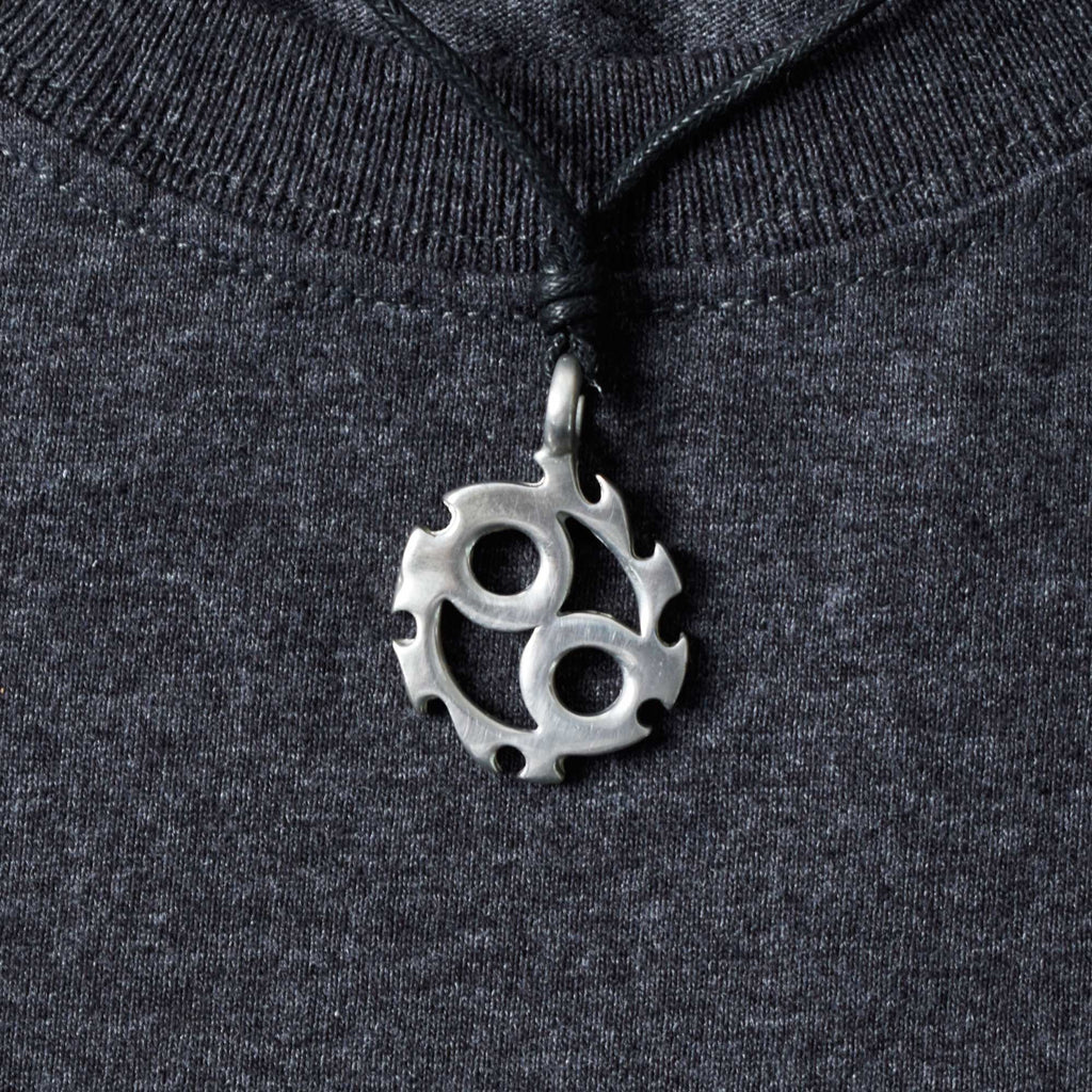 Yin Yang Maori Silver Pewter Charm Necklace Pendant Jewelry