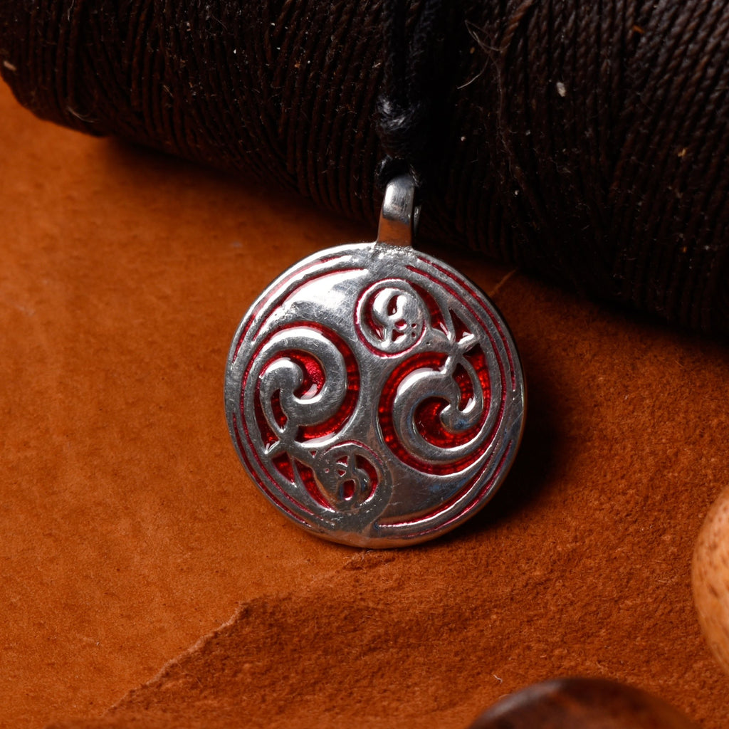 Stunning Ying Yang Feng Shui Silver Pewter Charm Necklace Pendant Jewelry