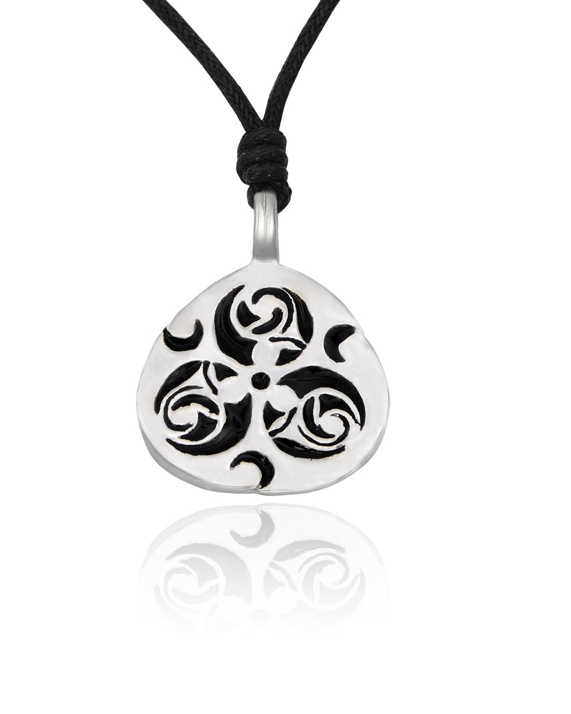 Celtic Design Silver Pewter Charm Flat Necklace Pendant Jewelry