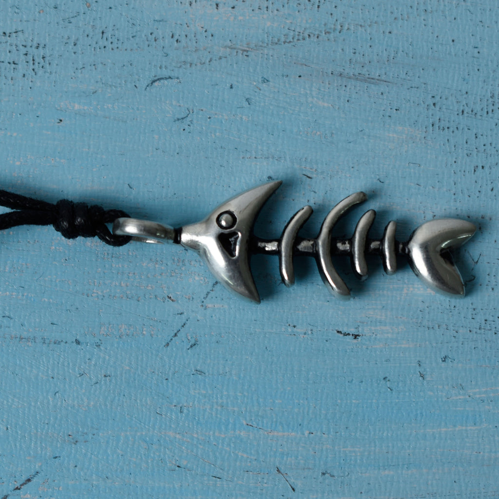 Cute Fish Skeleton Silver Pewter Charm Necklace Pendant Jewelry