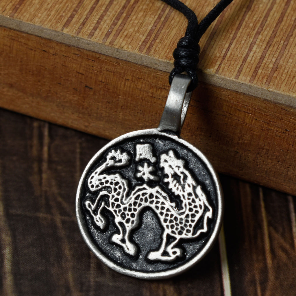 Dragon Knight Shield Silver Pewter Charm Necklace Pendant Jewelry