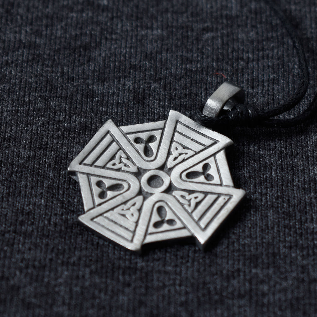 Shapely Cetic Germanic Cross Shield Silver Pewter Charm Necklace Pendant Jewelry