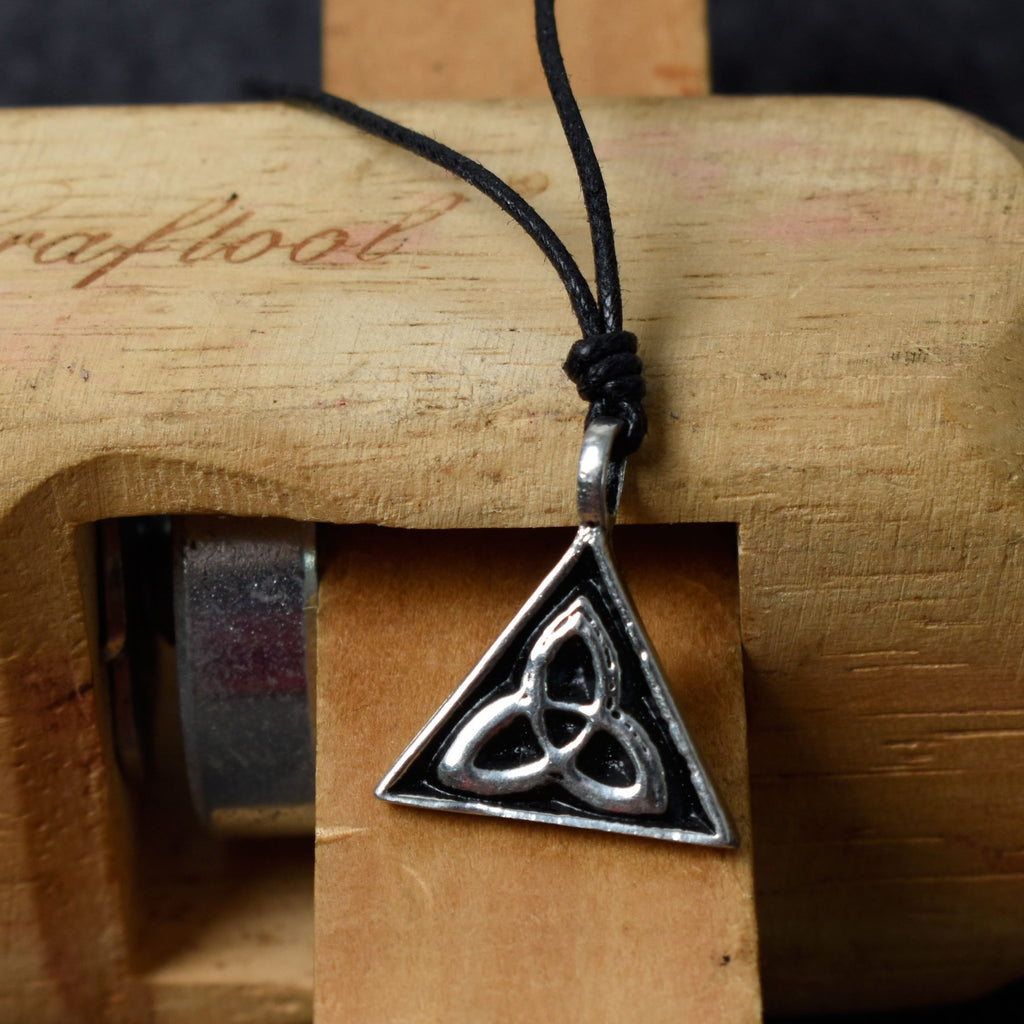 Trilogy Triquetra Silver Pewter Charm Necklace Pendant Jewelry