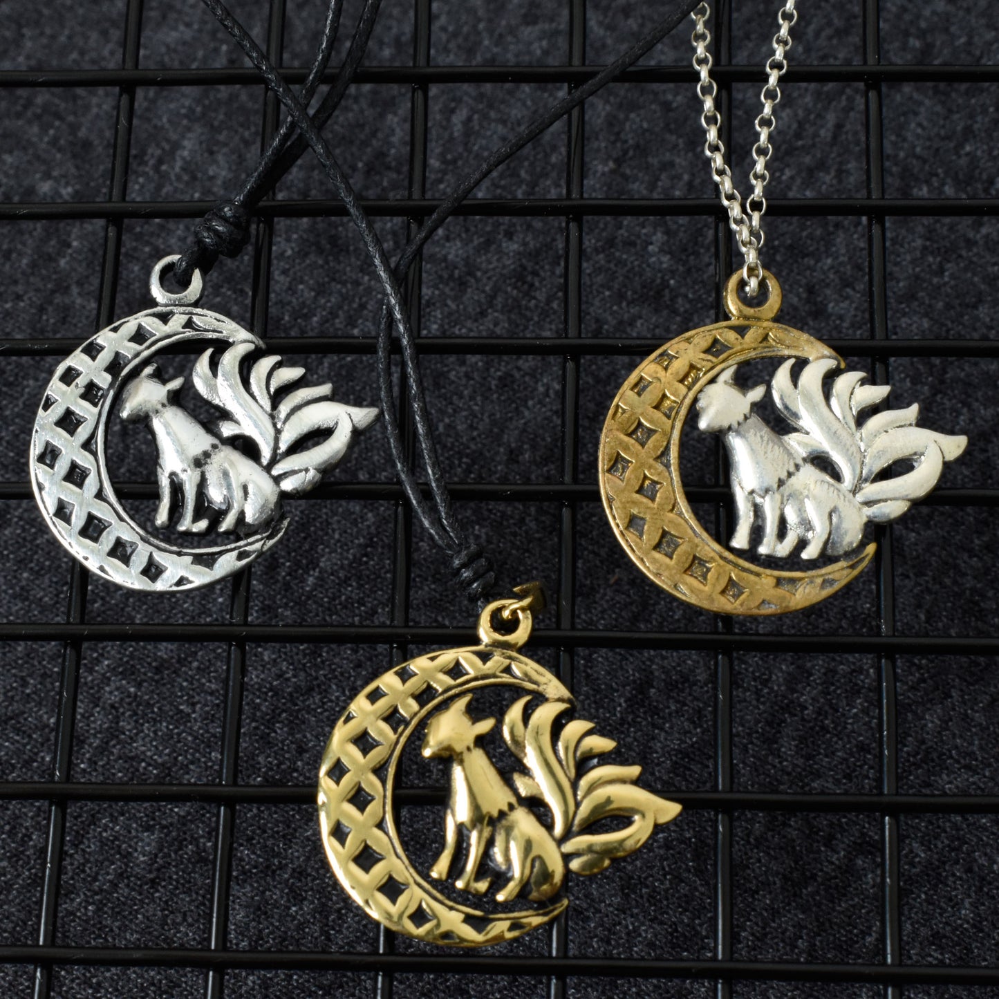 Celtic Crescent Moon 92.5 Sterling Silver Necklace Pendant Jewelry