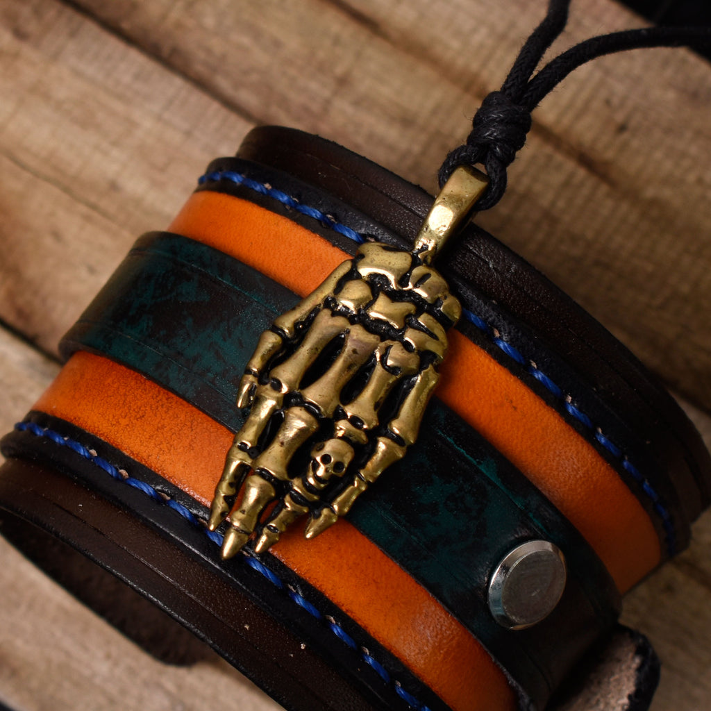 Gothic Skeleton Hand Silver Pewter Gold Brass Charm Necklace Pendant Jewelry