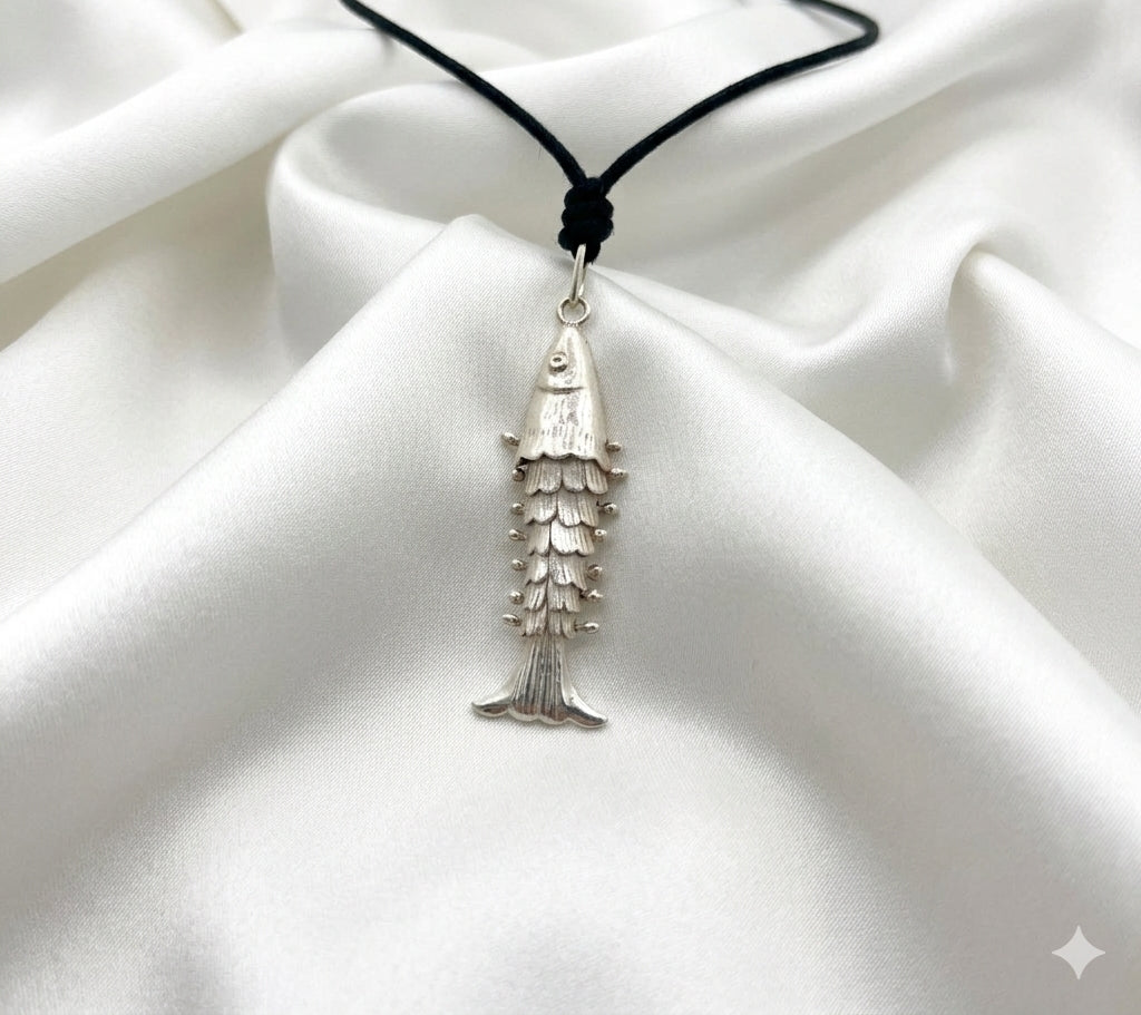 Little Fish 92.5 Sterling Silver  Charm Necklace Pendant Jewelry