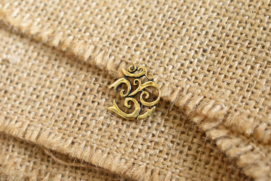 Hindu Om Omh Yoga Handmade Gold Brass Charm Necklace Pendant Jewelry