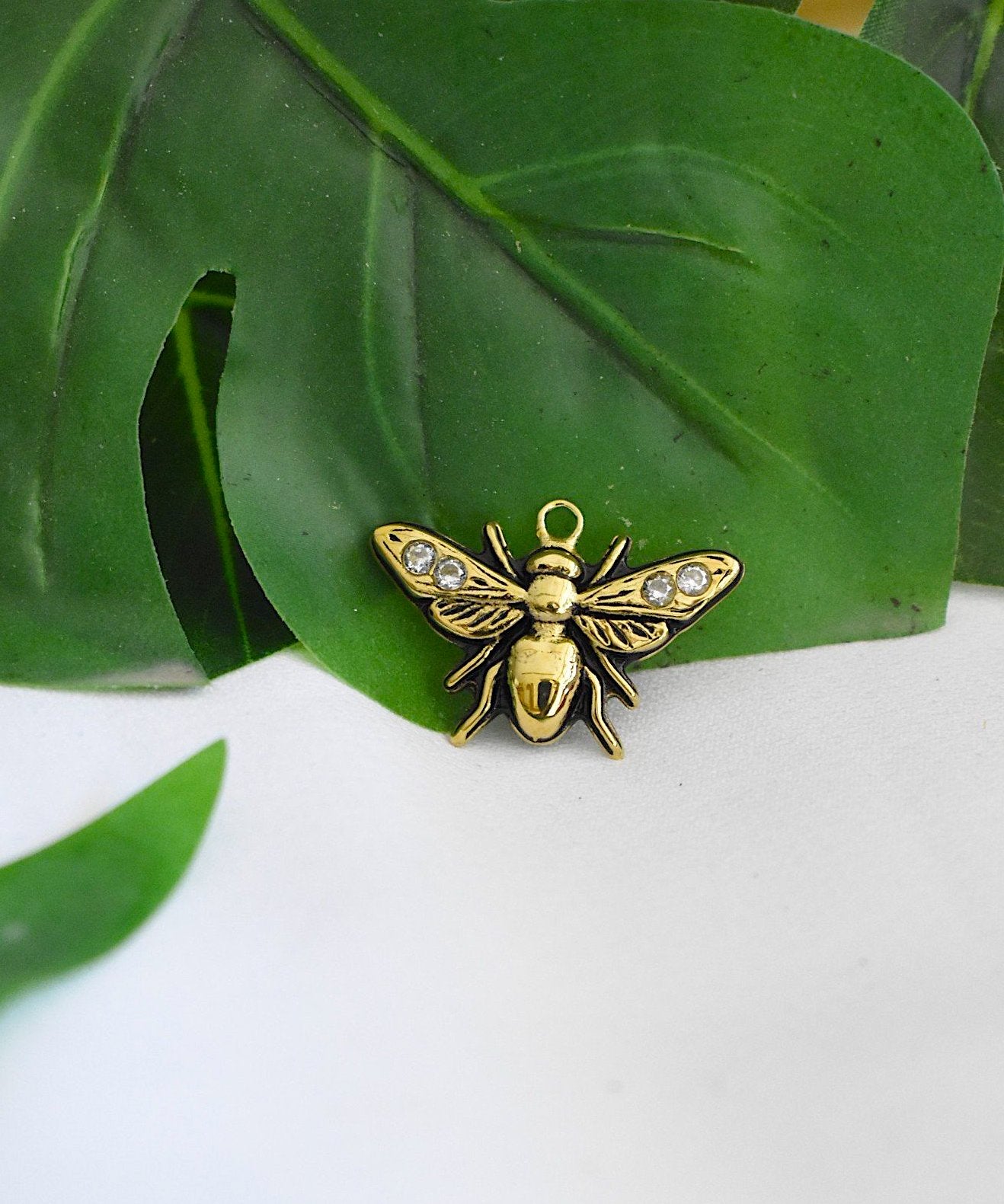 Horse Fly Bug Gold Brass Necklace Pendant Jewelry