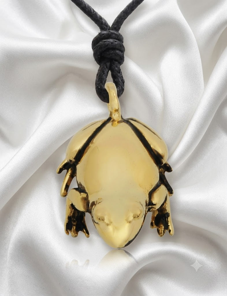 Cute Frog 92.5 Sterling Silver Charm Necklace Pendant Jewelry