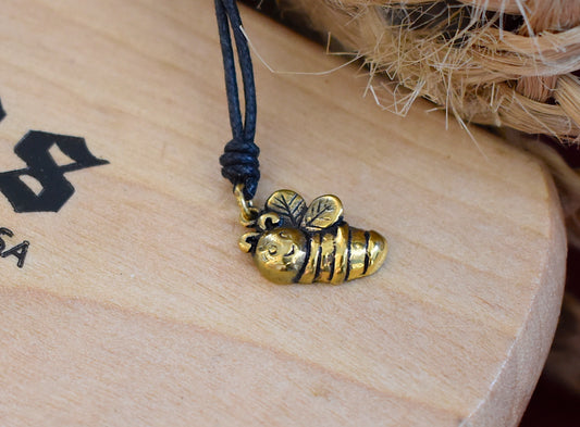 Cute Golden Bee Gold Brass Necklace Pendant Jewelry