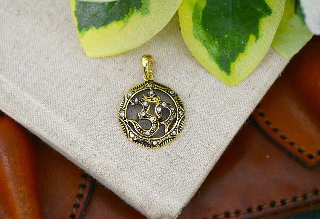 Ohm Aum Om Handcrafted Silver Pewter Brass Charm Necklace Pendant Jewelry