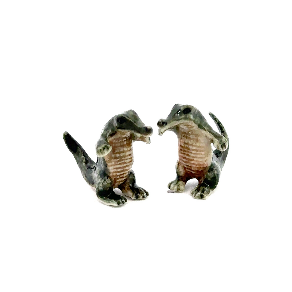 Mini Crocodile Figurine - Miniature Hand Made Painted Ceramic Alligator Animal Porcelain Decorative Figures Collectible Figurines Décor Gifts