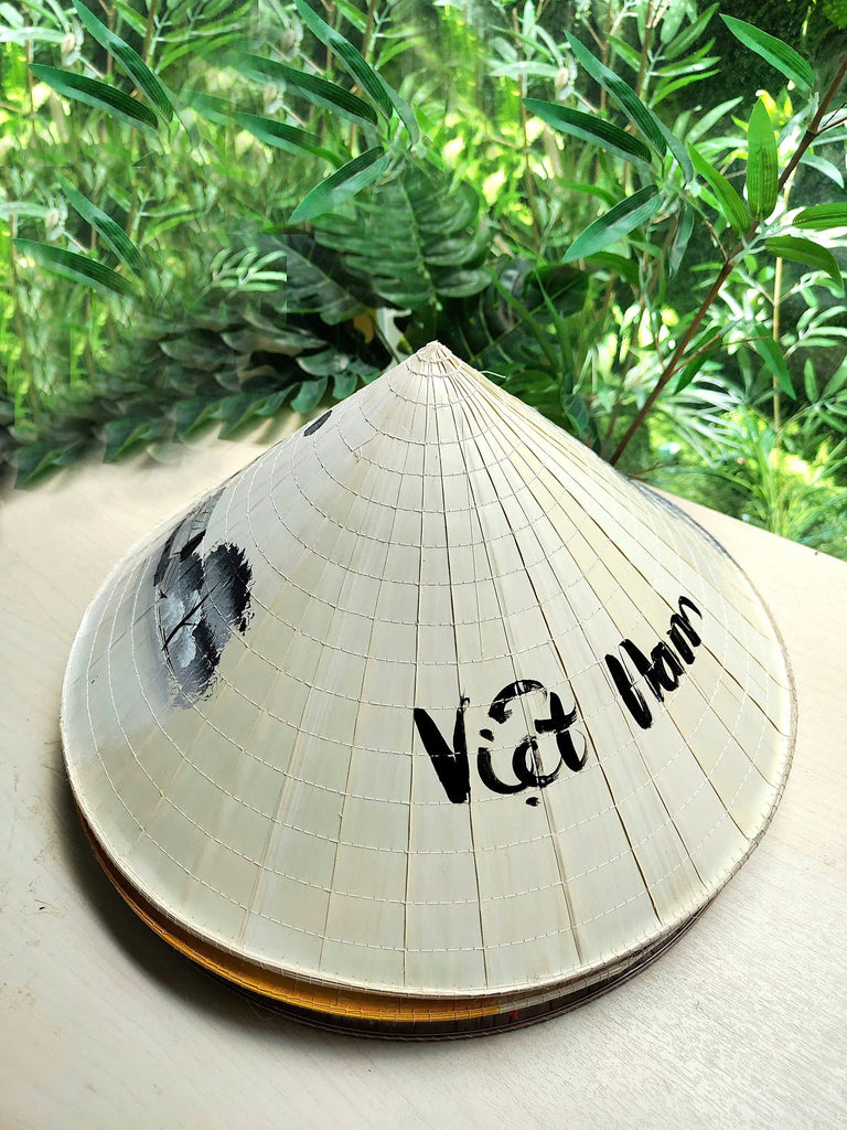 Genuine Hand-Painted Non La Leaf Vietnamese Conical Hat Asian Farming Traditional