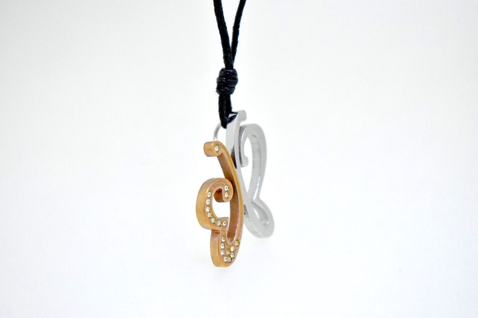 Lovely Butterfly Stainless Steel Brass Charm Necklace Pendant Jewelry