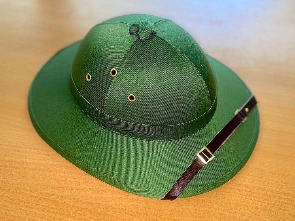 Vietnamese Army Non Coi Vintage Historical Wide-Brimmed Hat: Durable, Waterproof, and Timeless