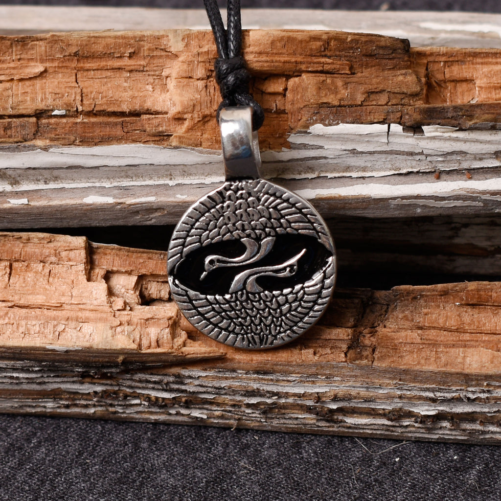 Colorful Swan Bird Ying Yang Silver Pewter Charm Necklace Pendant Jewelry